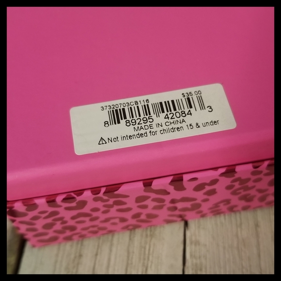 Betsey Johnson Dark Shadows Pave Skull Earrings - Picture 7 of 9